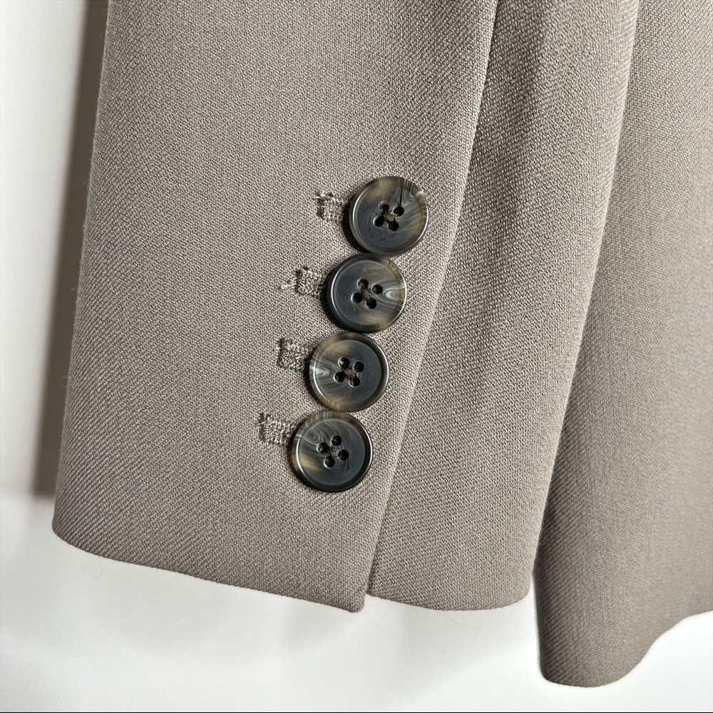 Babaton Watson Blazer Double Breasted Gray Relaxed Fit Aritzia Neutral Size XS - Picture 10 of 16